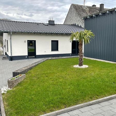 Ferienwohnung " Wein Unter Palmen " Ноймаген-Дхрон Экстерьер фото